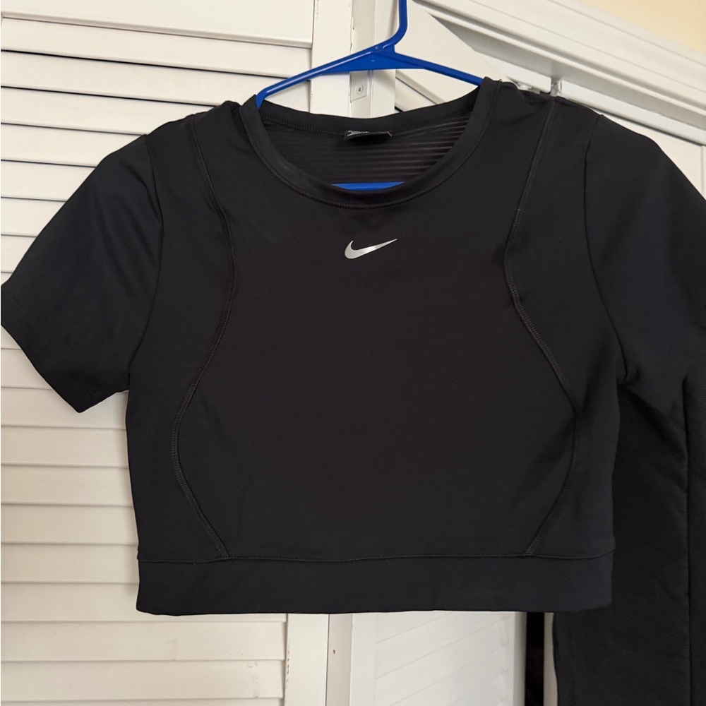 Nike Black Short-Sleeve Crop Top with Silver Swoosh